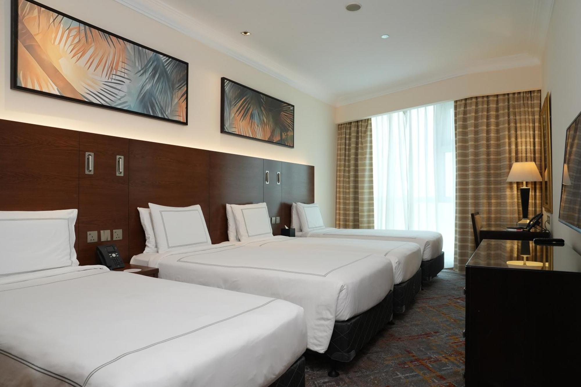 Swissotel Al Maqam Makkah Mekka Buitenkant foto A room at the hotel